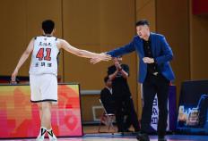 平安夜！CBA焦点战！24日19点30分，CCTV5和CCTV5+直播表出炉
