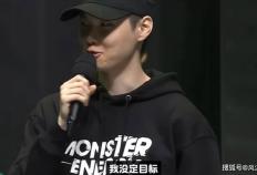 LOL冠军中单恋情曝光！女友比他高半个头，Chovy自爆S16没有目标