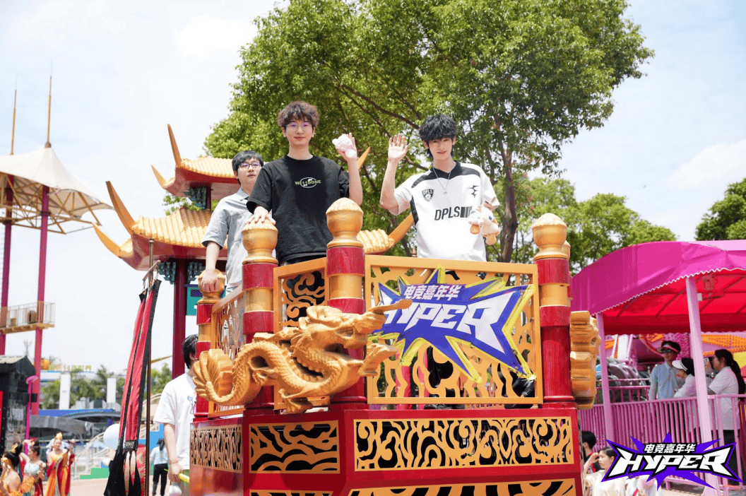 直播(bō)战場(chǎng)推陳(chén)出新,虎牙进入(rù)升維(wéi)时代