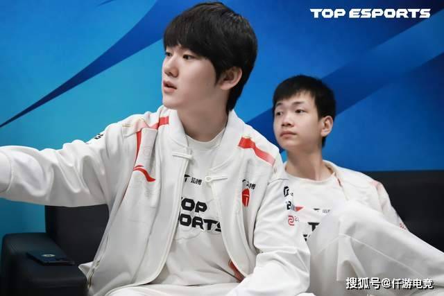 LOL:TheShy透露退(tuì)役时间,想跟Rookie打到退(tuì)役
