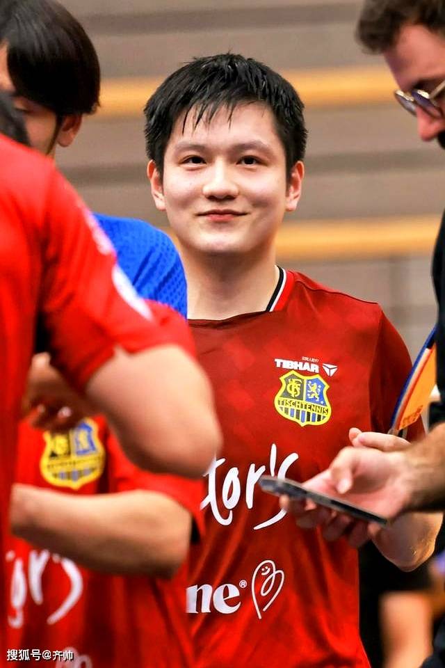 樊振東(dōng)明(míng)天赛程(chéng)出炉:晚6点出战德国杯半决赛,中(zhōng)国球迷不(bù)用熬夜