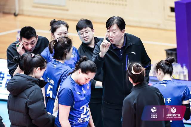 女排联賽(sài)2月(yuè)3日(rì)常规賽(sài)收官战賽(sài)程,辽宁仍(réng)存保級(jí)希望(wàng),浙江上一(yī)轮蠢輸(shū)